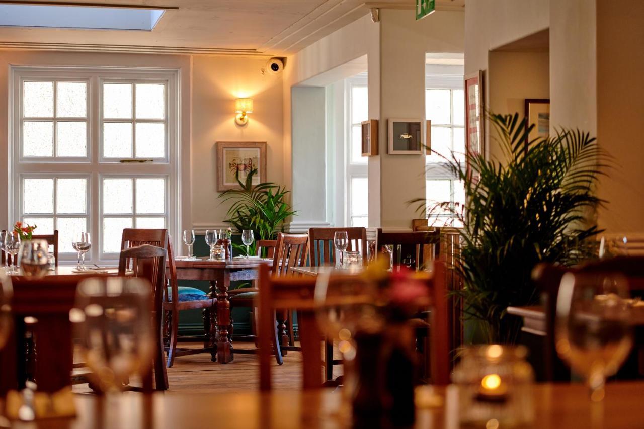 The Ship Hotel Parkgate  Eksteriør billede