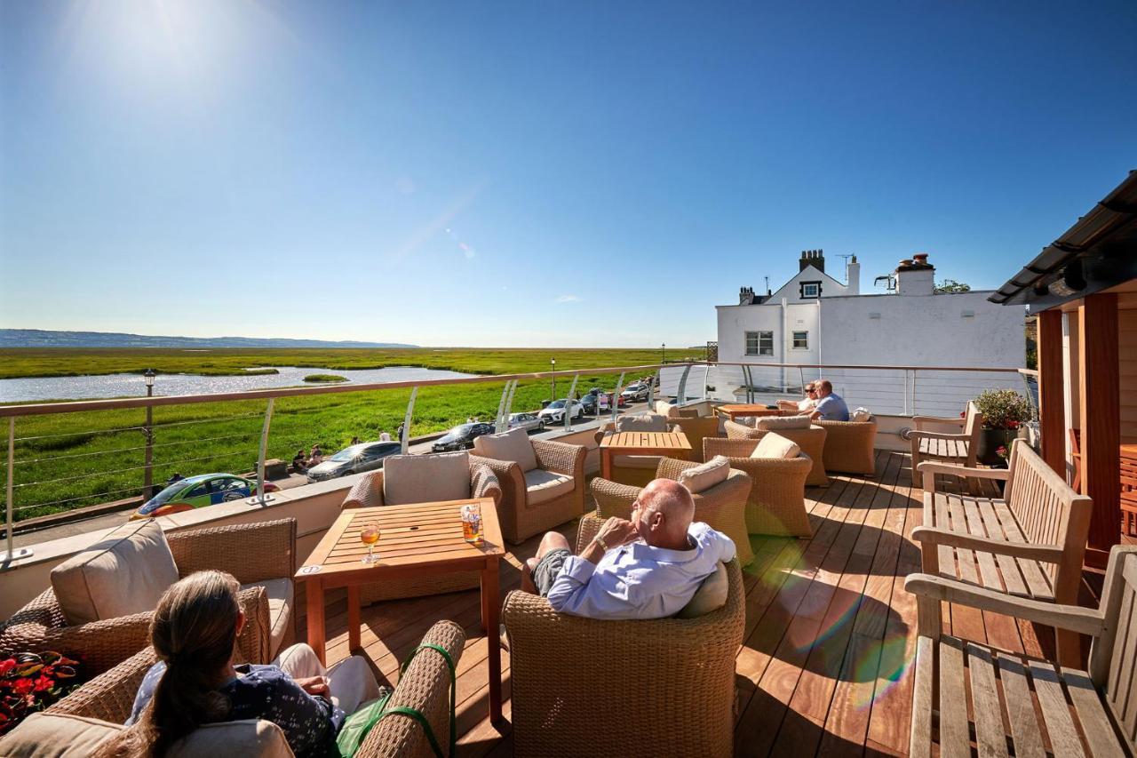 The Ship Hotel Parkgate  Eksteriør billede